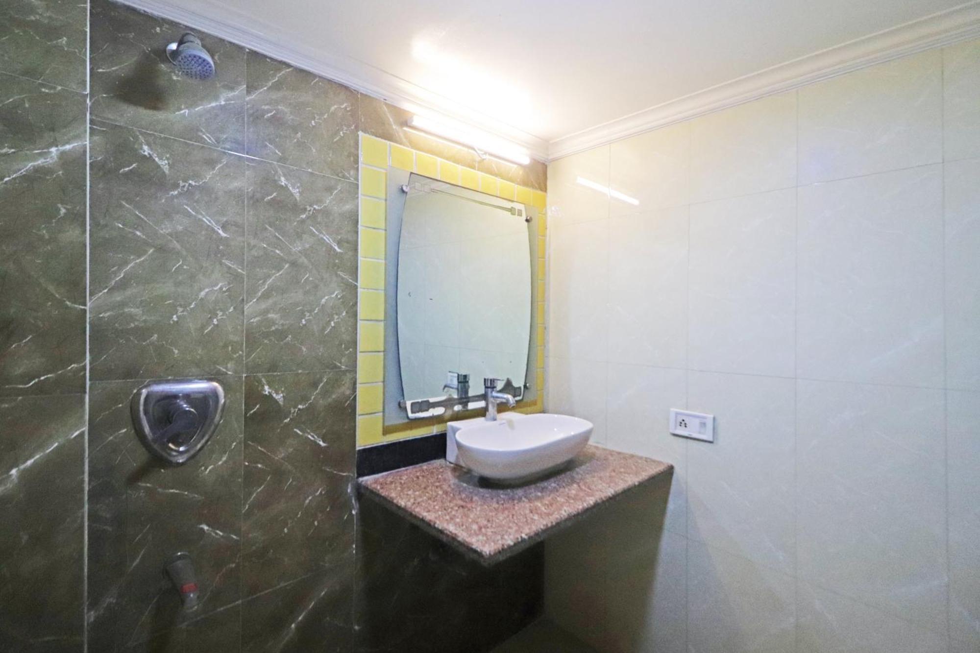 Hotel Geeson International-New Delhi Railway Station-Paharganj Esterno foto